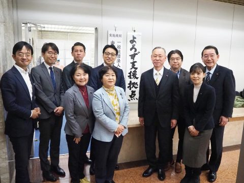 東京都よろず支援拠点を視察しました